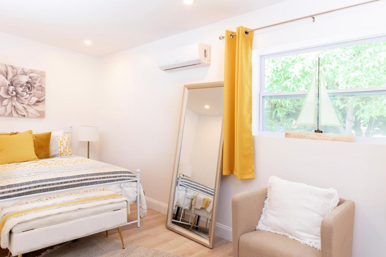 Beautiful Casita With King Bed And Private Patio Close To Calle 8, Mia Airport, Coral Gables Miami Dış mekan fotoğraf